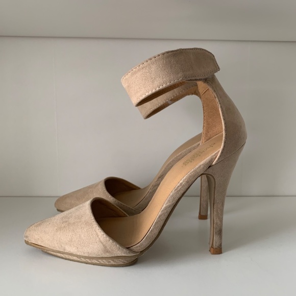 Nude faux suede pumps - Picture 4 of 4